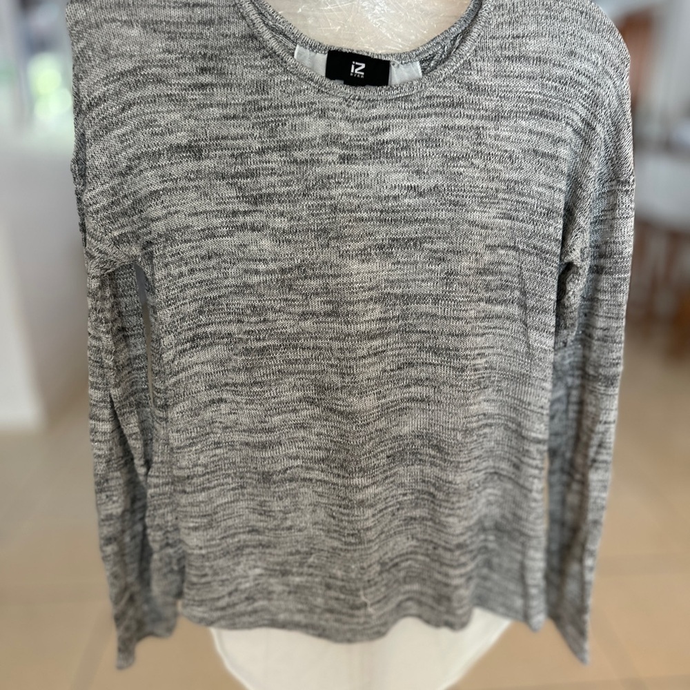 Iz Byer Heather Gray Knit Top